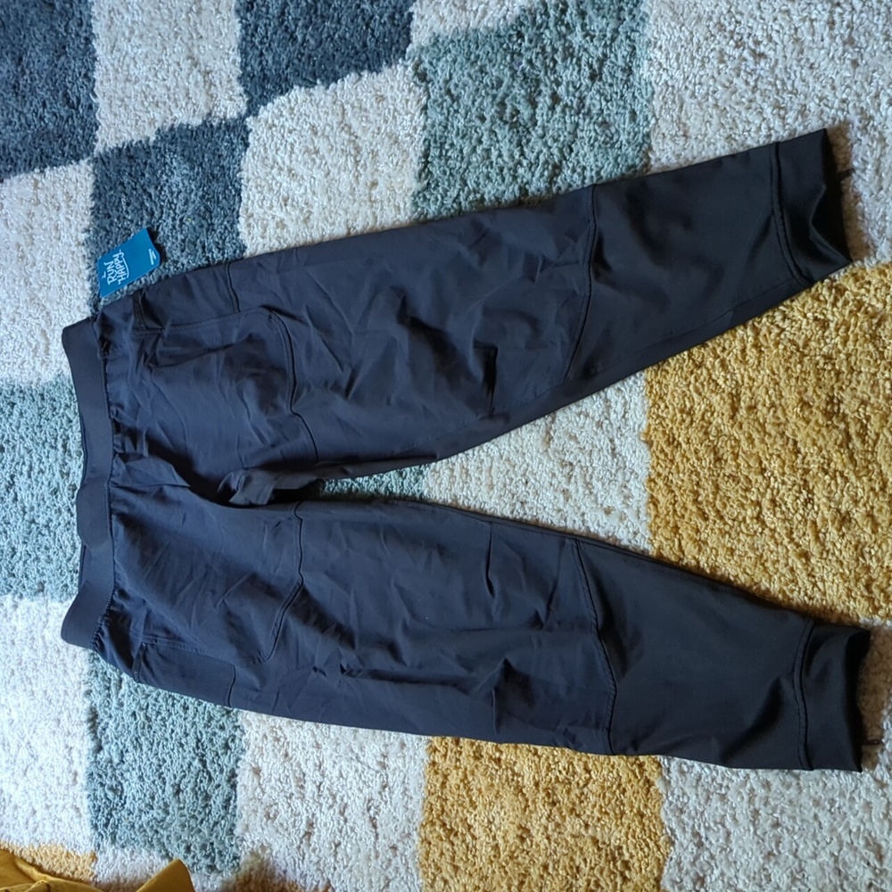 Brooks mens switch hybrid black athletic running pants M